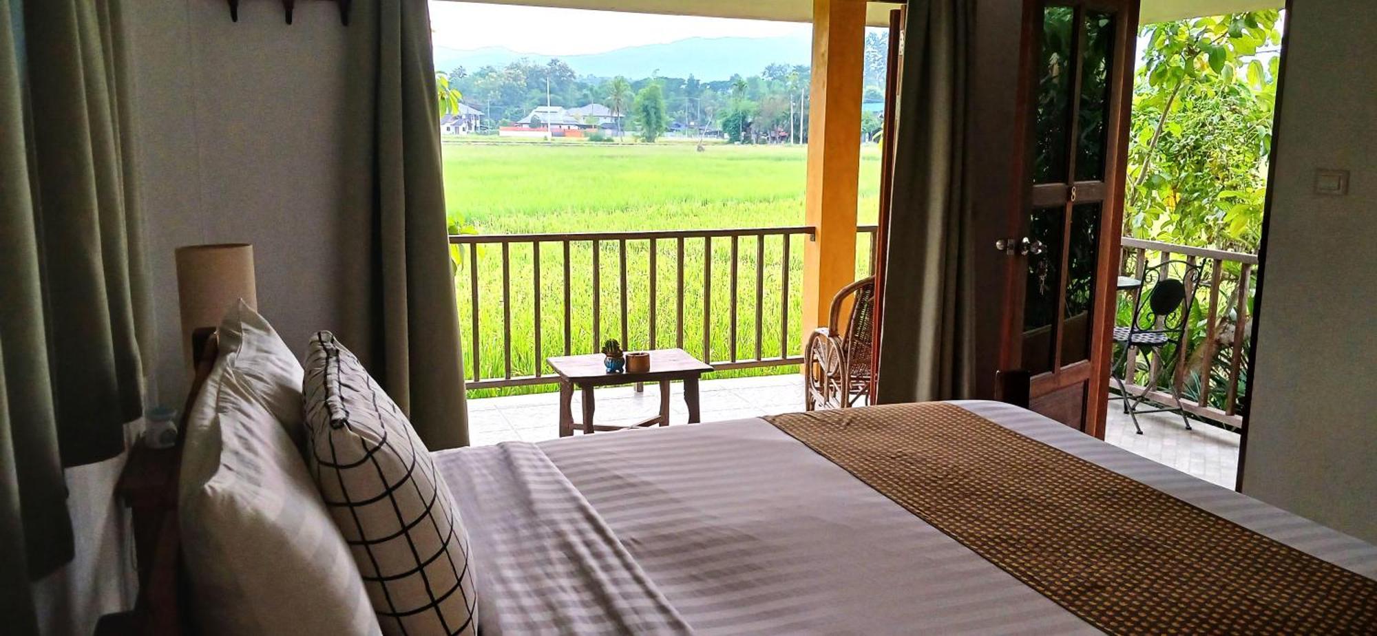 Country Retreat Hotel Mae Rim Exterior photo
