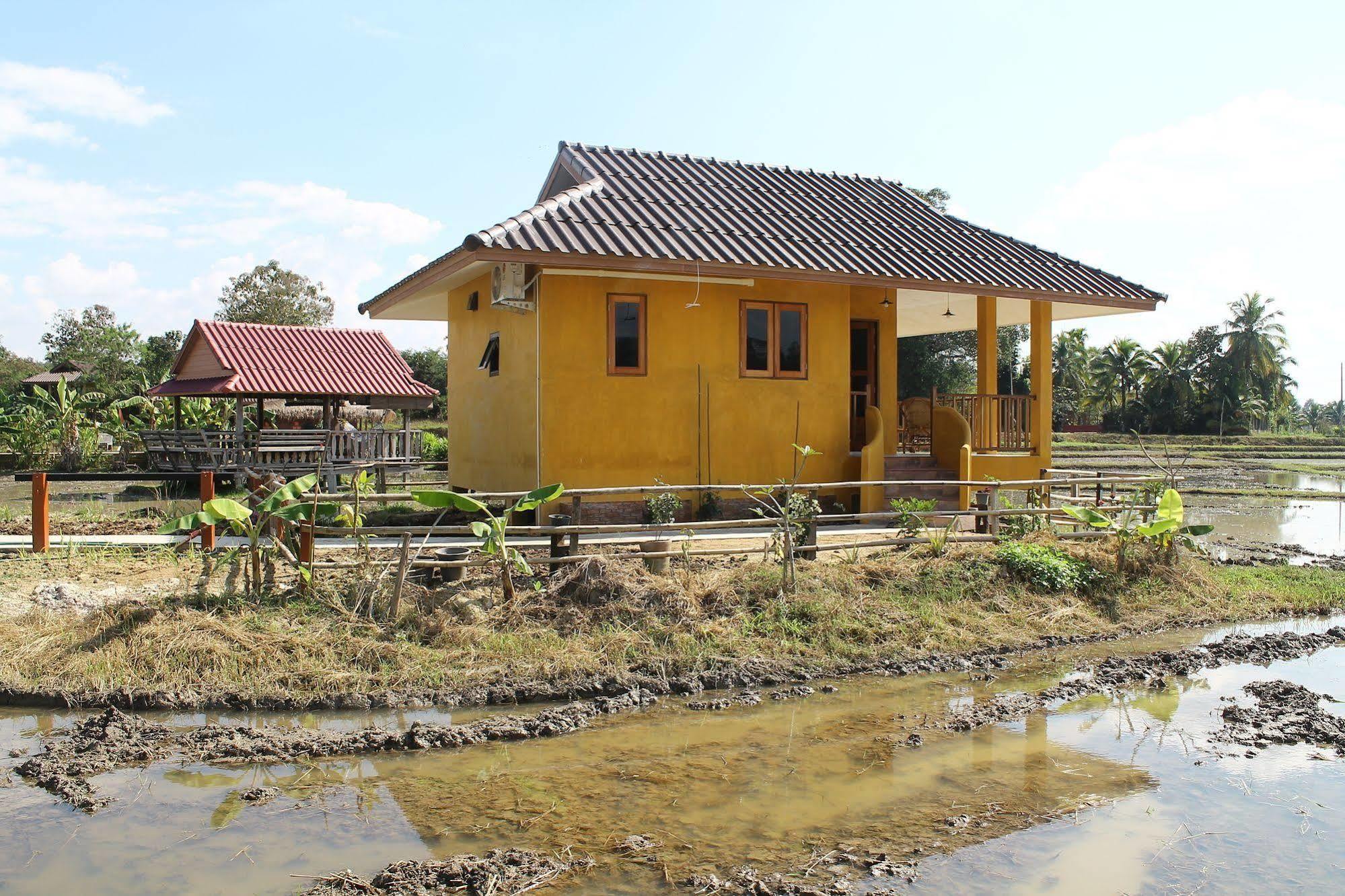 Country Retreat Hotel Mae Rim Exterior photo