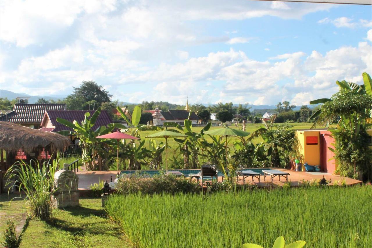 Country Retreat Hotel Mae Rim Exterior photo