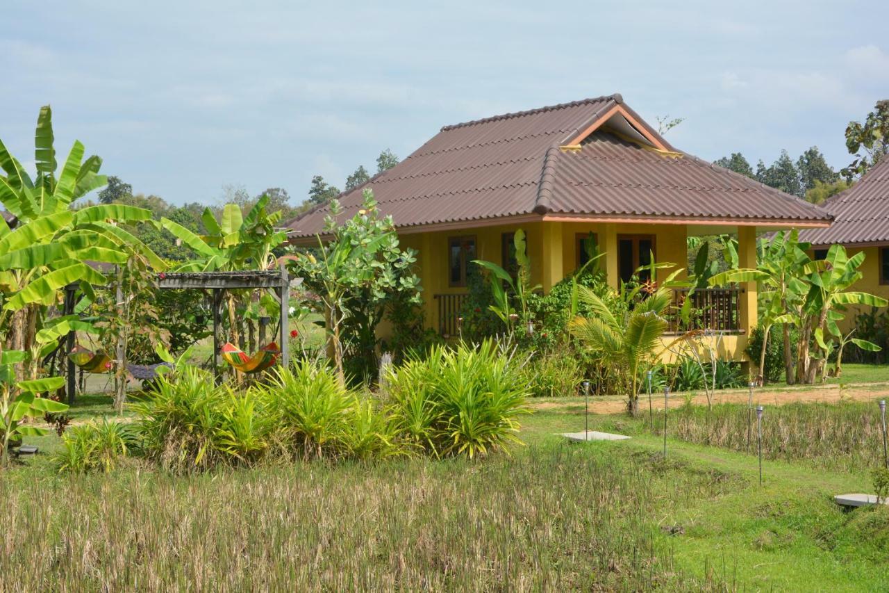 Country Retreat Hotel Mae Rim Exterior photo